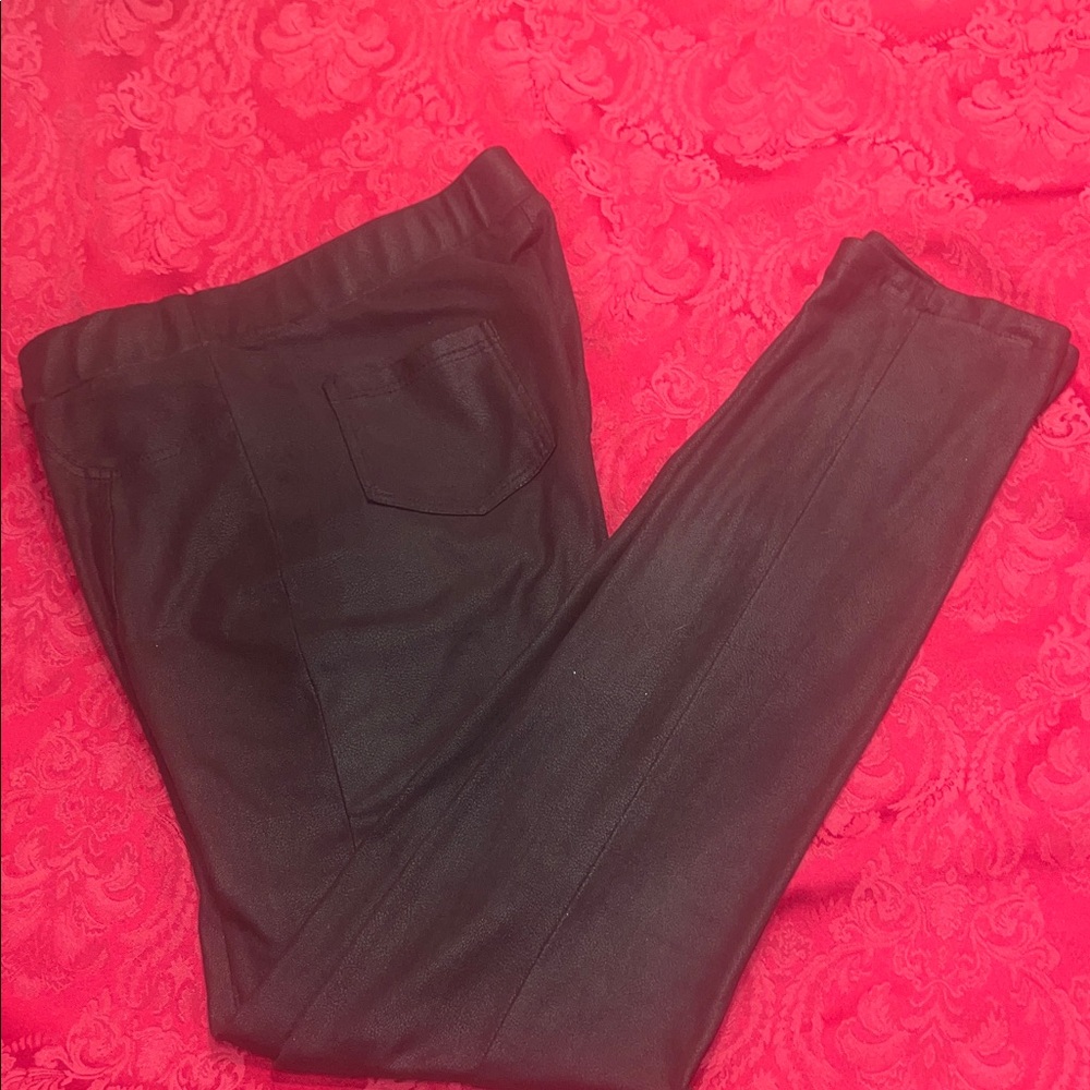 Like New Beautiful Black Textured Pull on Pants